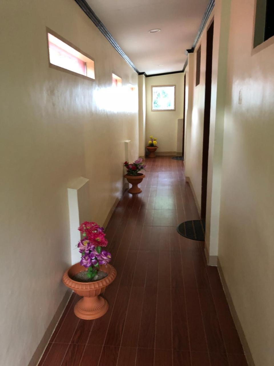 Rl Coastline Inn El Nido Bagian luar foto