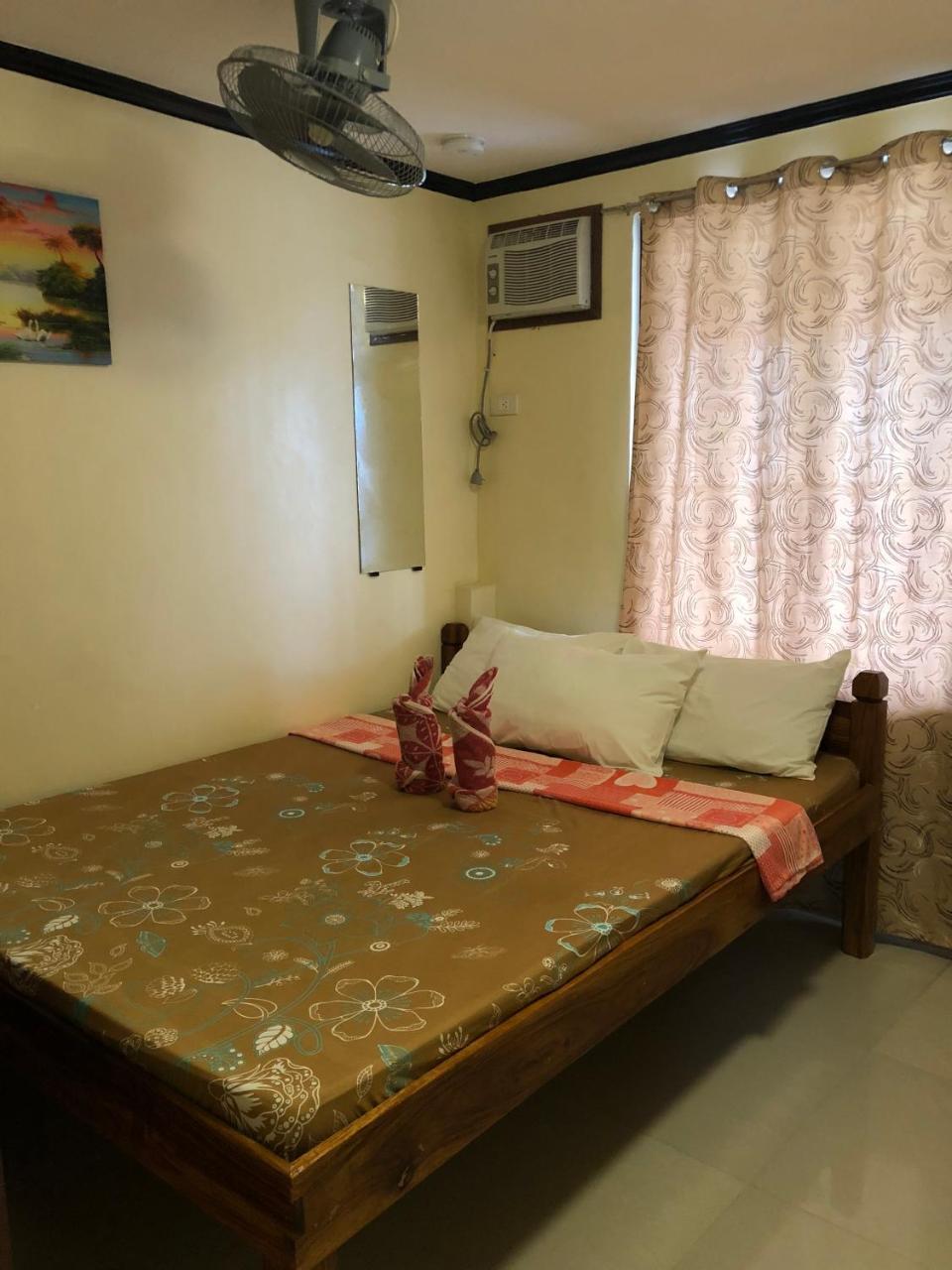 Rl Coastline Inn El Nido Bagian luar foto