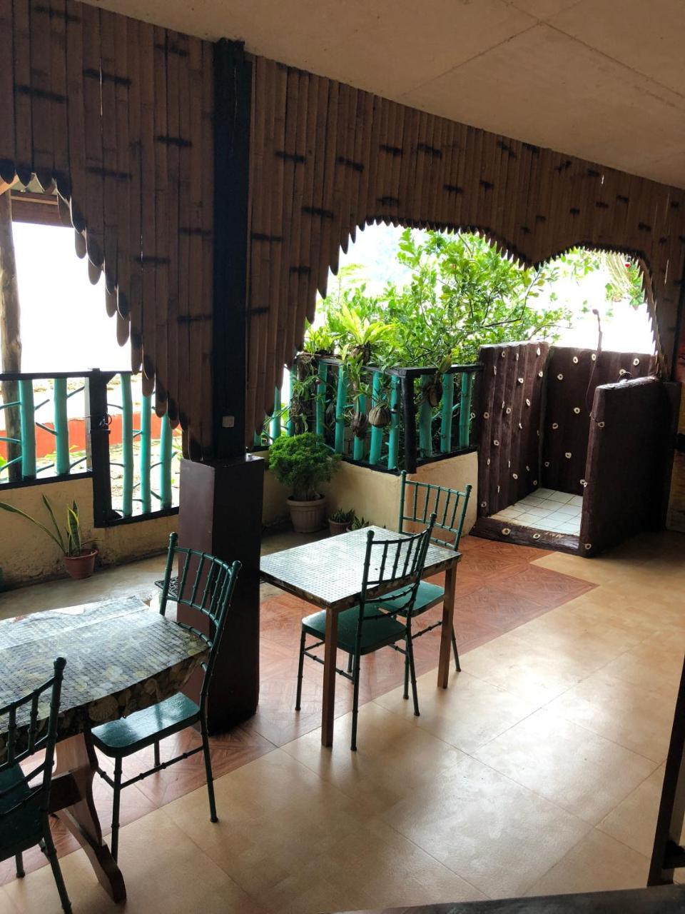 Rl Coastline Inn El Nido Bagian luar foto