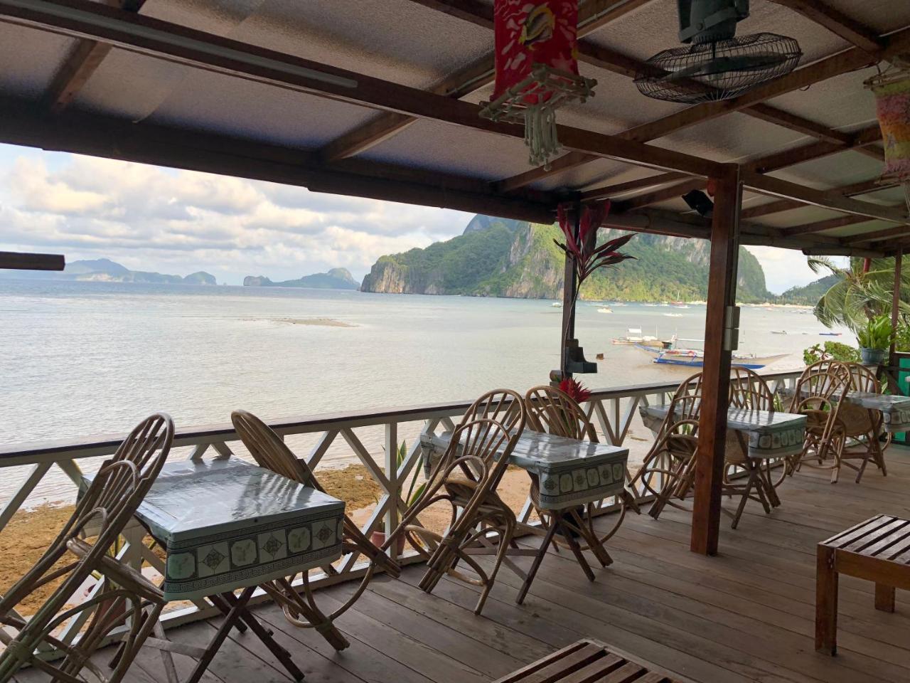 Rl Coastline Inn El Nido Bagian luar foto