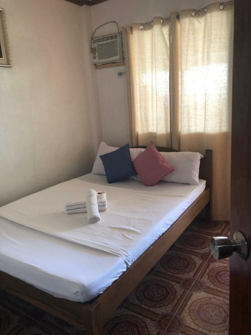 Rl Coastline Inn El Nido Bagian luar foto